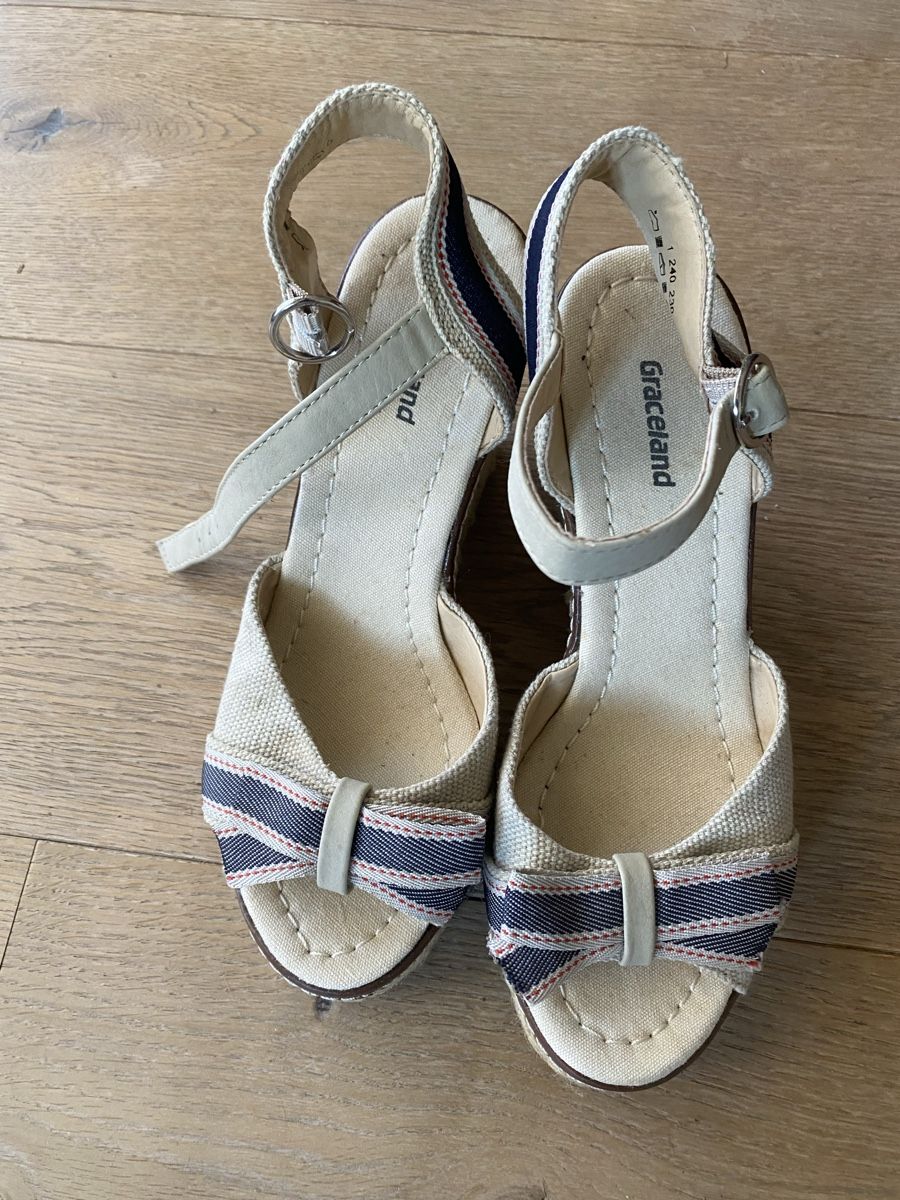 Graceland Scarpe da donna: Keilabsatz Sandalen Graceland  Grösse 36 – Usato da Embrach venduto da bea_8424 1