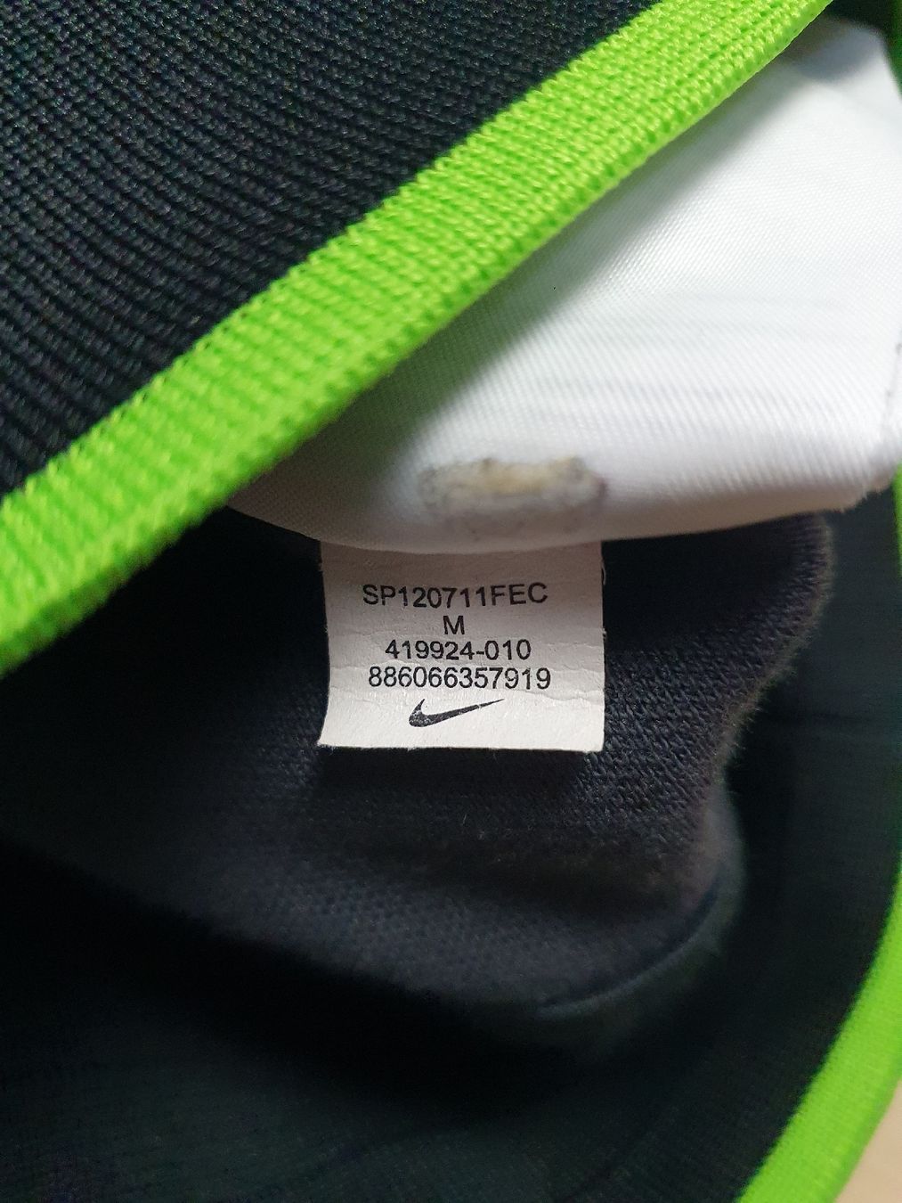 Nike Giacche: Nike 11/12 Celtic Jacke Gr. M – Nuovo (secondo la descrizione) da St. Gallen venduto da CaliSunshine 5