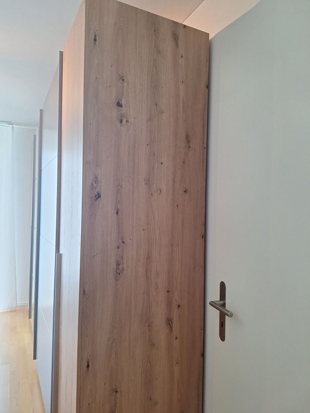 Mömax Schränke: Kleiderschrank – Gebraucht aus Kriens von chant 3