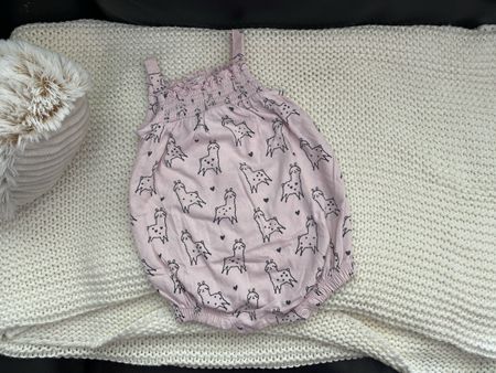 Barboteuse motif lama taille 56