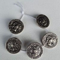 5 antike Knöpfe "Orbis LudovicusRex Plures non capit"