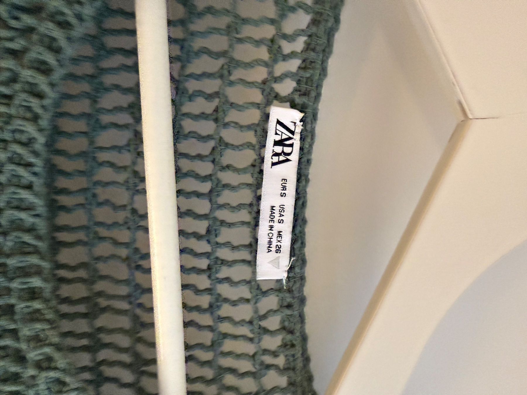 Zara Pulls & Sweat-shirts: Strickpullover – D'occasion à Vaduz par GiuliaSu 3