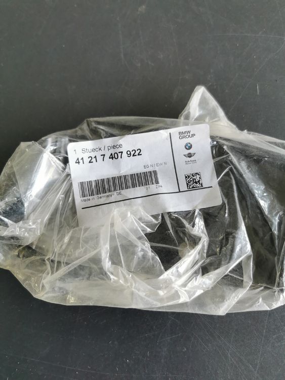BMW Tutti pezzi di ricambio auto: Original BMW Halter 41217407922 neu – Nuovo e nell'imballaggio originale da Reinach BL venduto da bru_qpv2