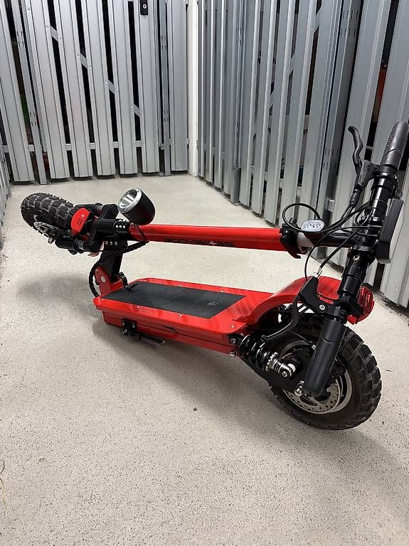 Veicoli elettrici: E-Scooter Electro Elektro mit Federung Off Road – Usato da Bremgarten AG venduto da david12345 1
