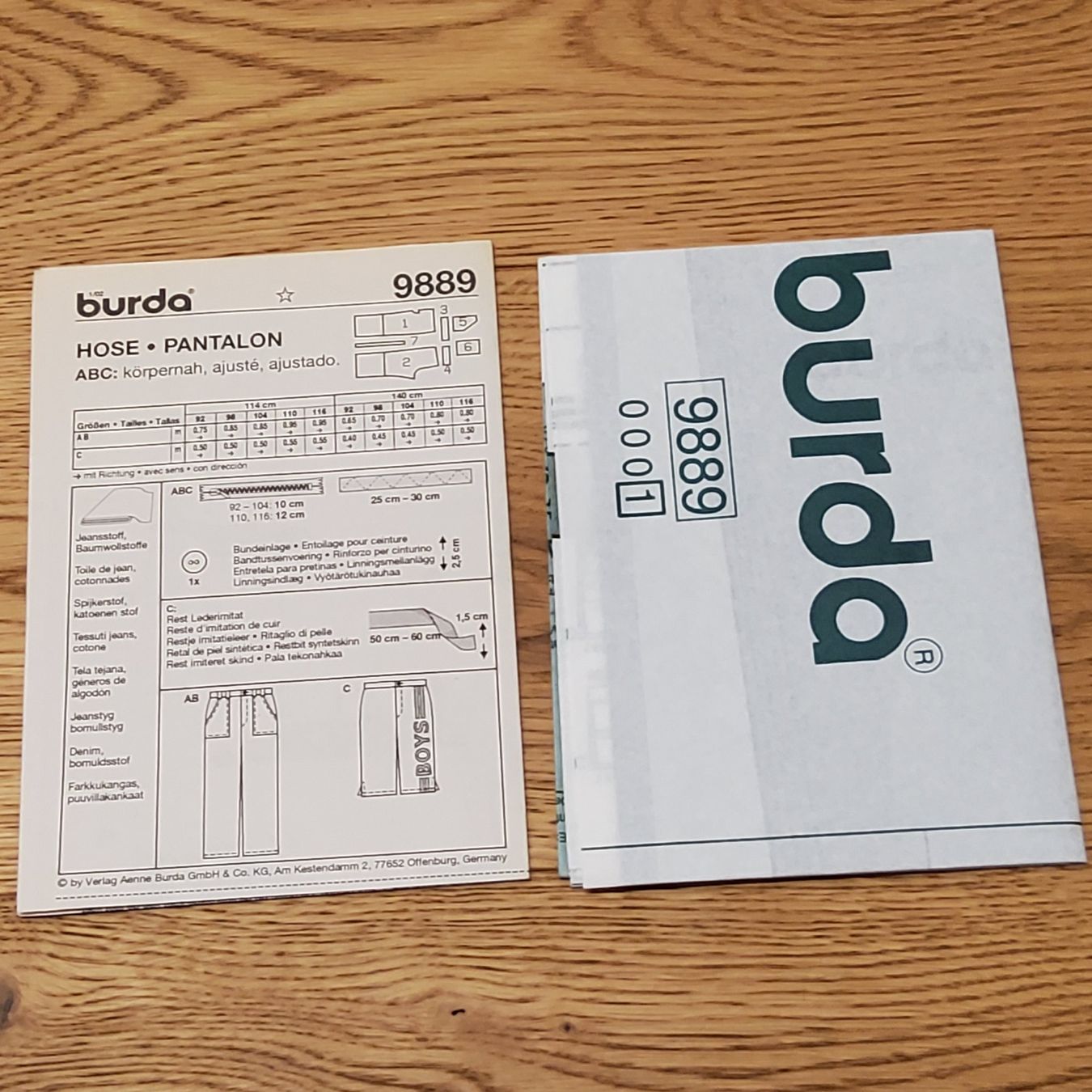 Cartamodelli: Burda 9889 / Hose: 2 Schnitten – Nuovo (secondo la descrizione) da Naters venduto da 3904Naters 1