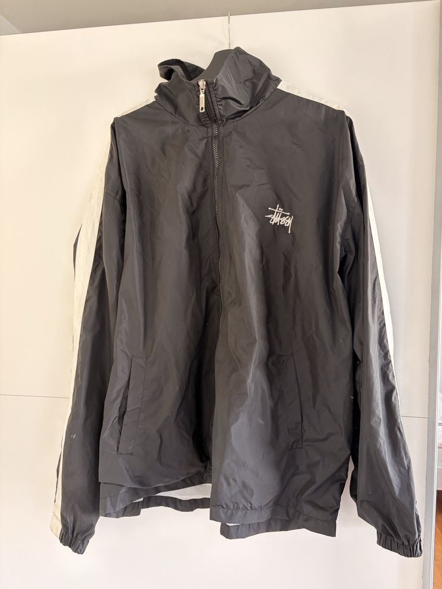 Stüssy Giacche: Stüssy Windjacke Schwarz L – Usato da Reinach BL venduto da Dimitri00