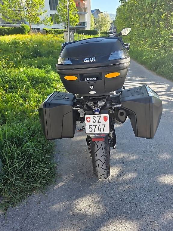 KTM Touring: KTM 790 Adventure inkl Töff-Kleider – Usato da Fällanden venduto da mar_t7gy 3