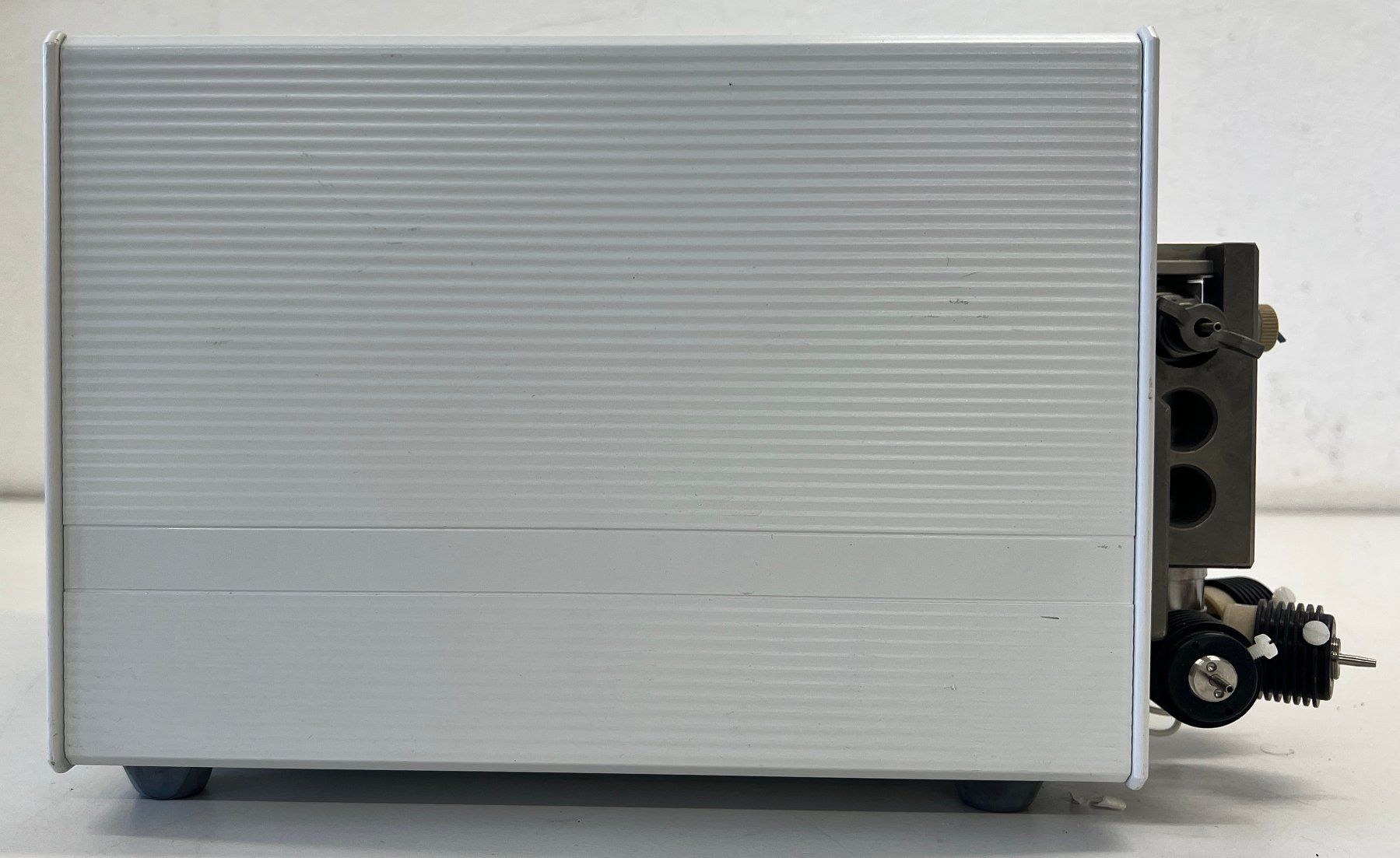 Laborzubehör: Flux Instruments Rheos 2000 HPLC Pumpe mit Dämpfer – Gebraucht aus Niederdorf von LeptonAG_Labor 5