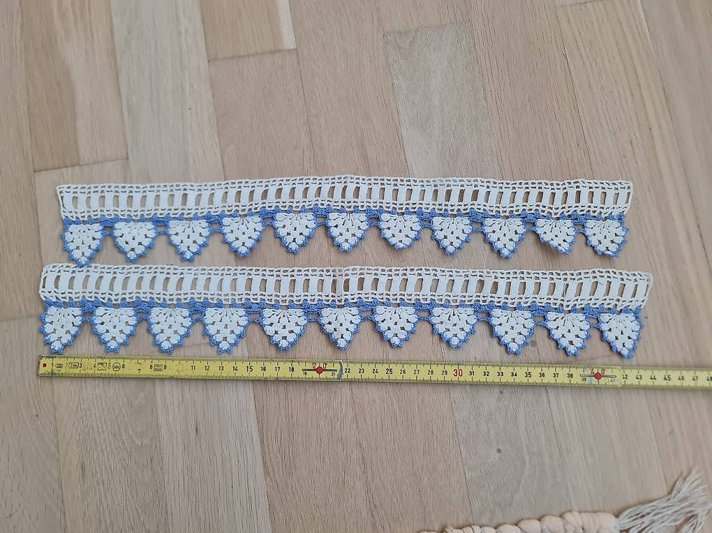 Stoffe: Spitzenbordüre weiss/blau – Gebraucht aus Allschwil von 86d_fmd5 3