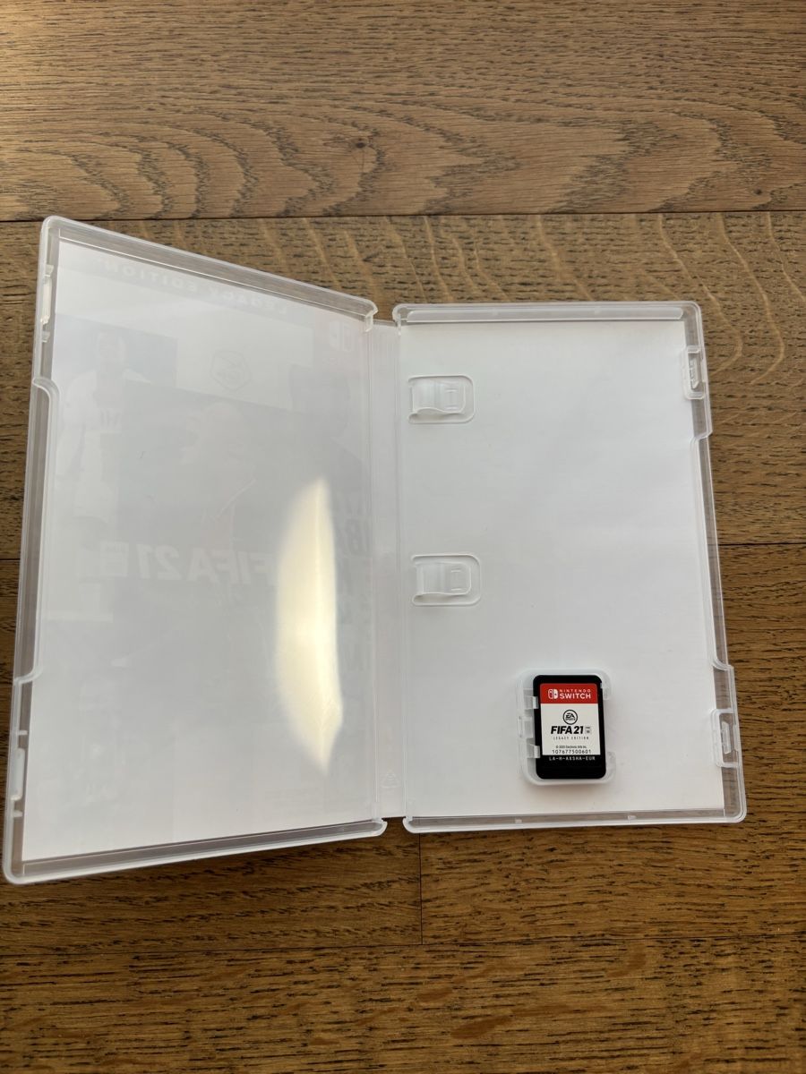 Nintendo Giochi: FIFA 21 / Fussball / Nintendo Switch – Usato da Läufelfingen venduto da Seraphim13 2