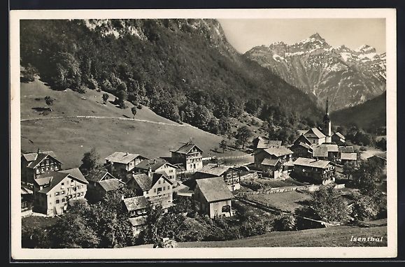 Cartoline postali: AK Isenthal, Teilansicht mit Kirche – Usato da Berlin venduto da bartko-reher