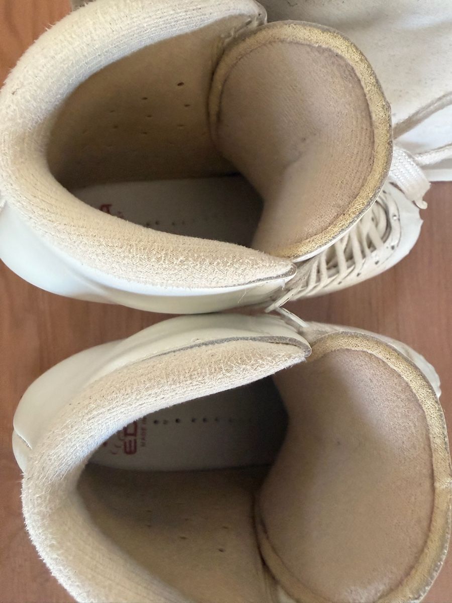 Edea Pattini da ghiaccio: Edea Chorus 245C Eiskunstlaufschuhe + Coronation Ace Kufen – Usato da Wettingen venduto da LorenaD 7