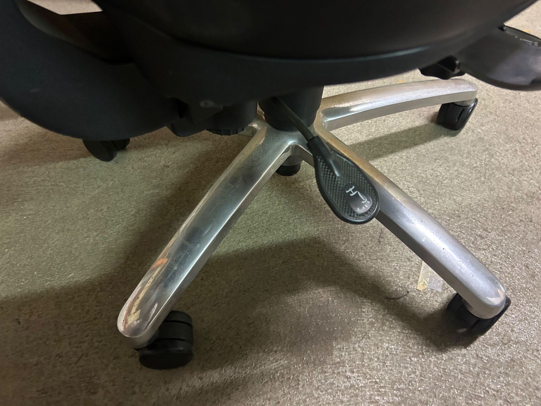Poltrone: Bürostuhl Leder – Usato da Urtenen-Schönbühl venduto da inf_9fnm 2