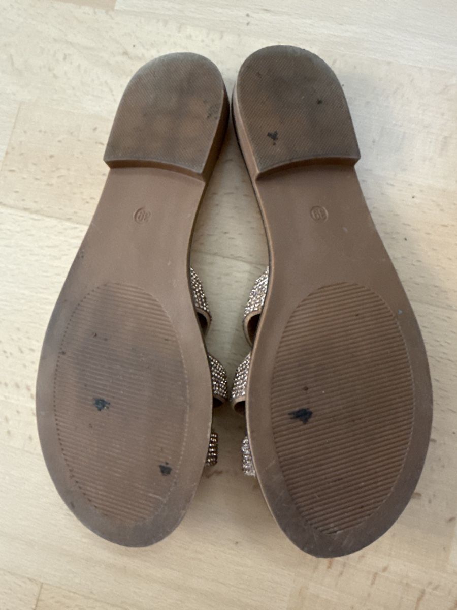 Dosenbach Scarpe da donna: Sandalen Gr.39 von Catwalk – Usato da Winkel venduto da _OachKatzerl_ 1