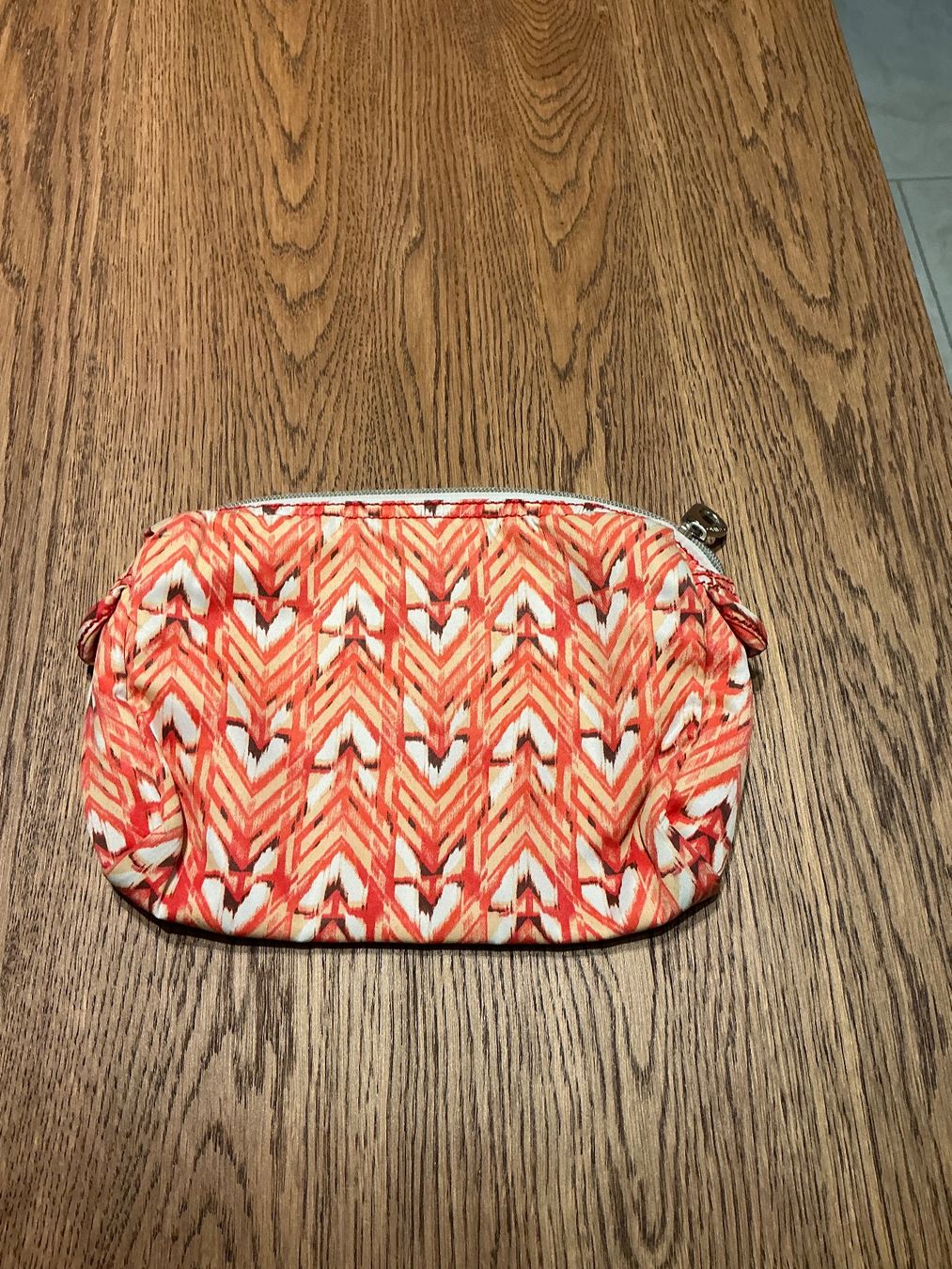Kosmetikkoffer: Cooles Necessaire  orange gemustert – Gebraucht aus Würenlos von Tina48