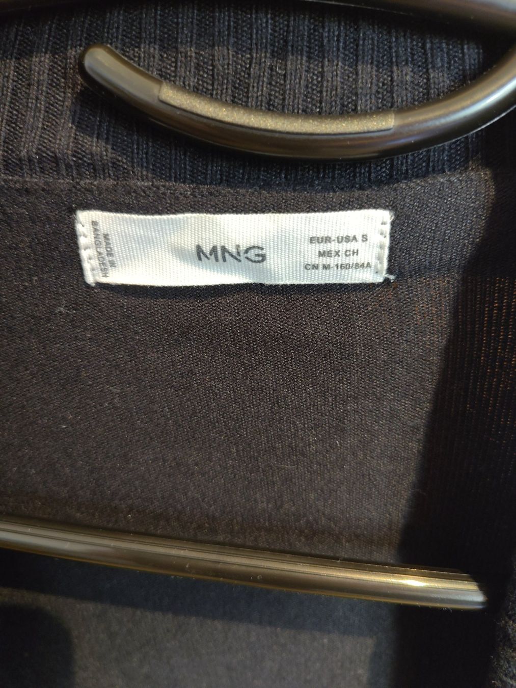 Mango Giacche: Cardigan – Usato da Bern venduto da Linii 1