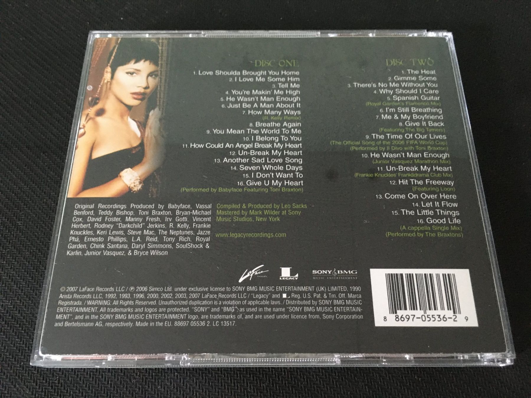 CD: Toni Braxton - The Essential -CD- 2cd – Usato da St.Gallen venduto da MedienJoe 2