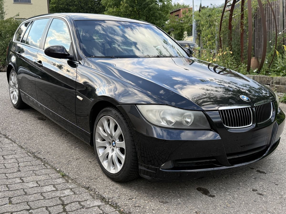 BMW Autos: BMW 325xi Touring – D'occasion à St.Gallen par nouah 6