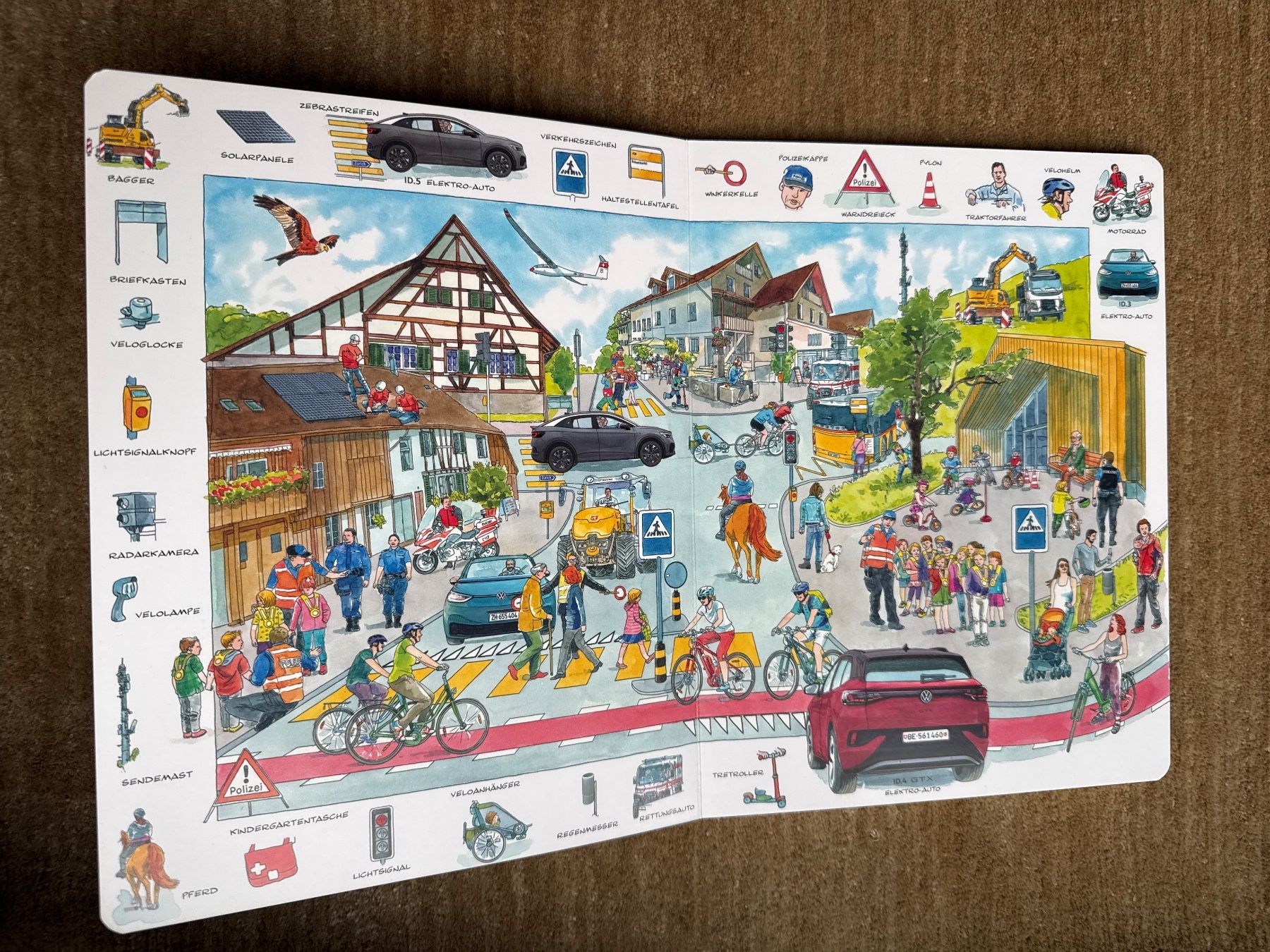 Libri: Wimmelbuch - Mein Schweizer Kindergarten – Nuovo (secondo la descrizione) da Aarau venduto da Kilauea 2