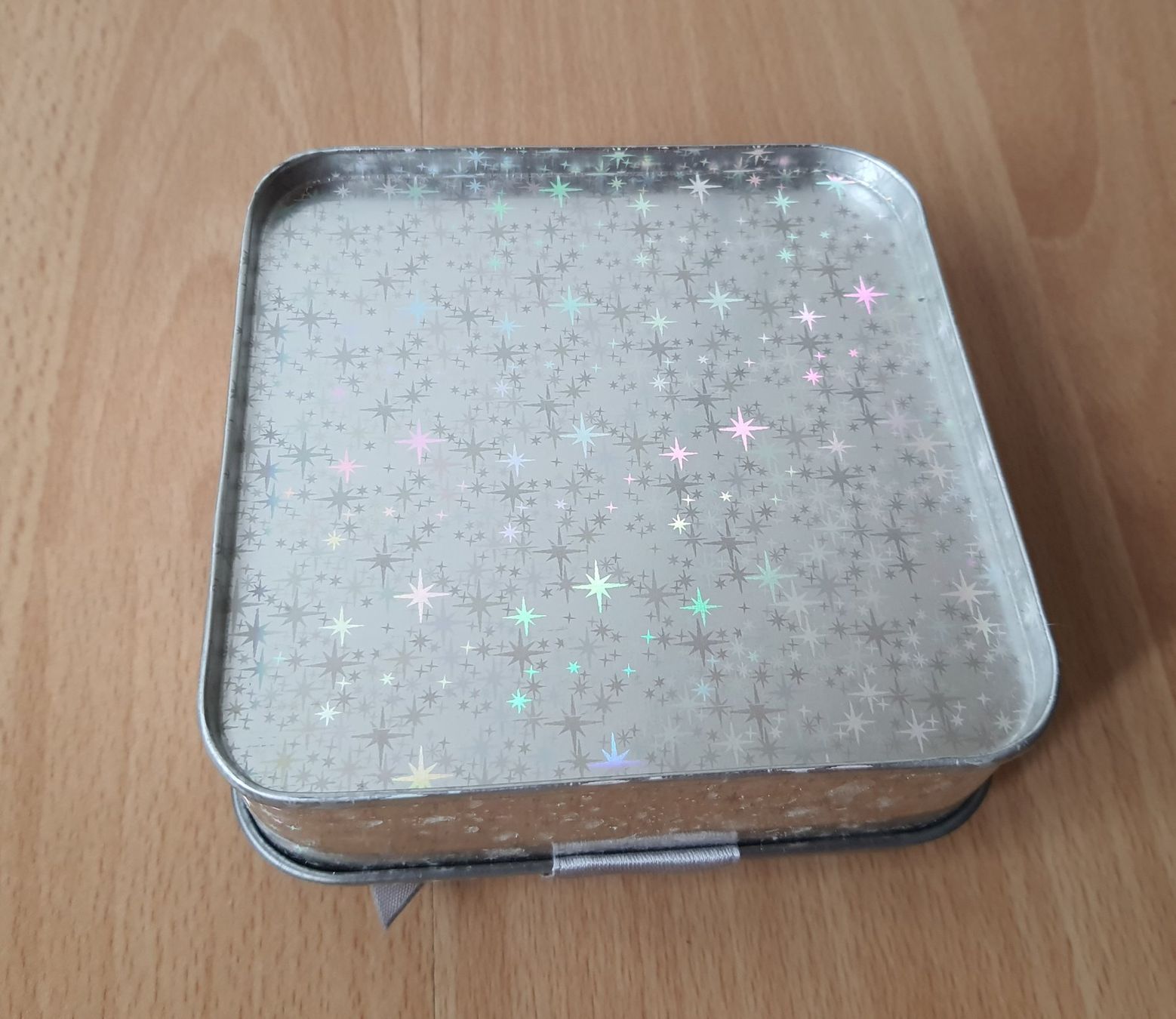 Tutte le decorazioni: Geschenk-Box aus Metall – Usato da Seon venduto da Brasilfan 3
