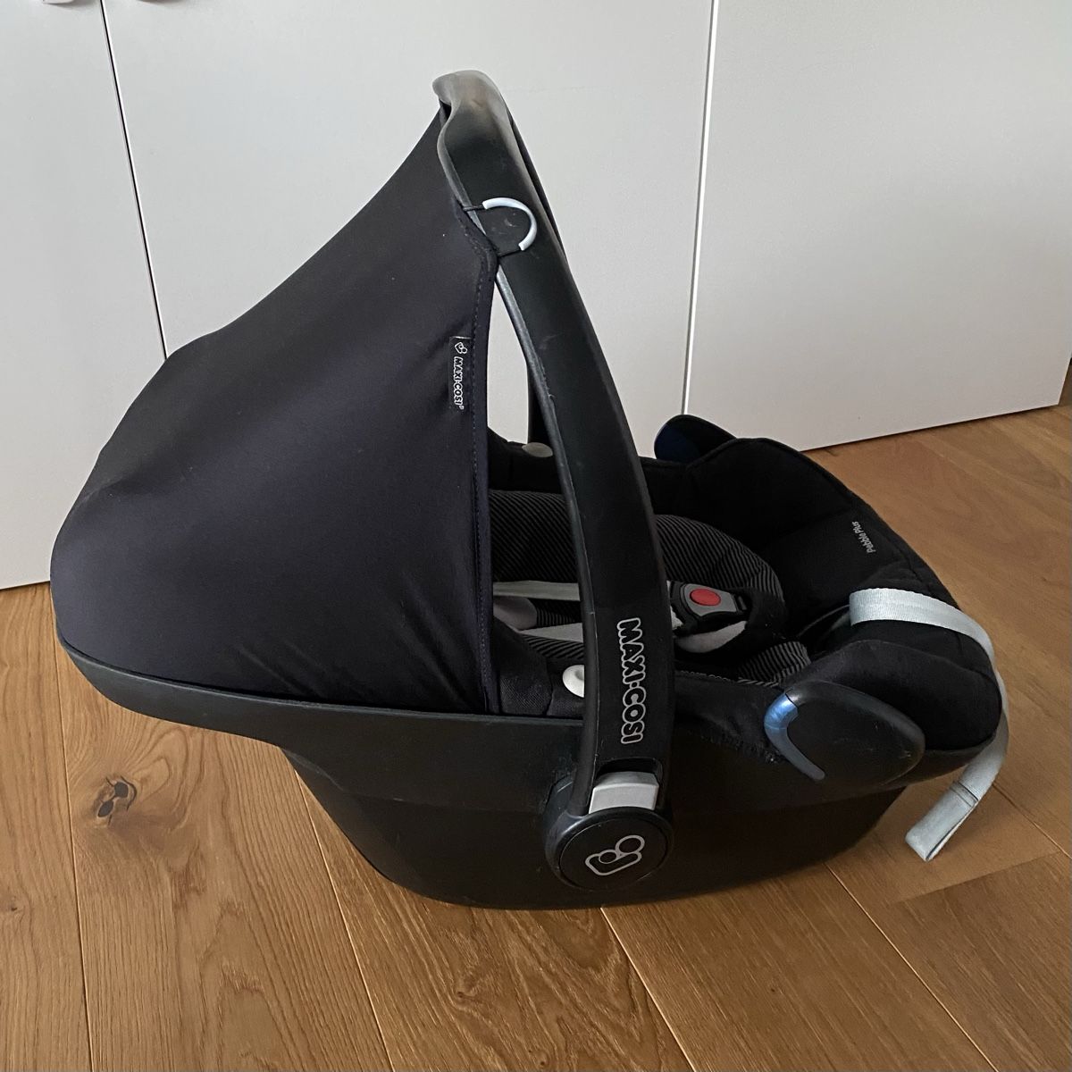 Maxi-Cosi Seggiolini per auto: Maxi Cosi Pebble Plus Babyschale – Usato da Hinwil venduto da crn139
