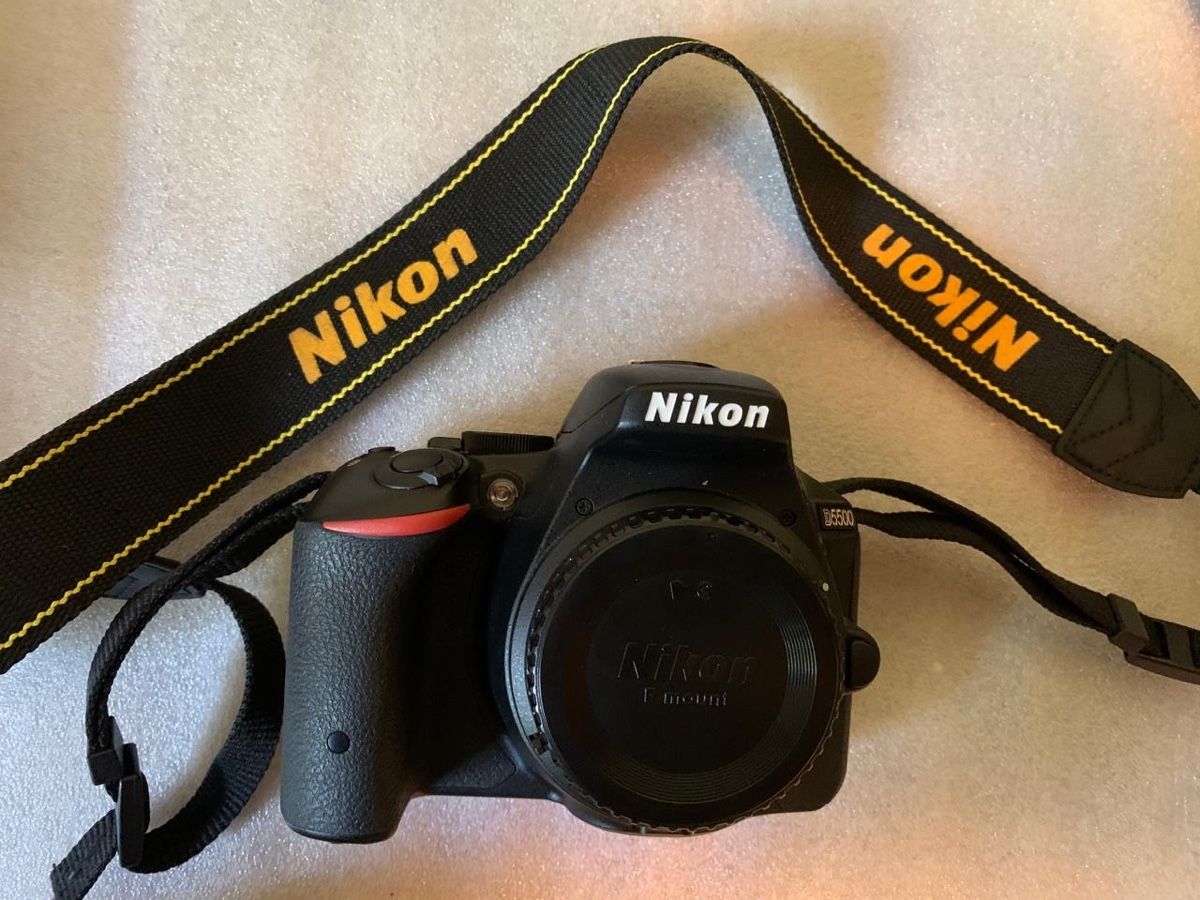 Nikon Fotocamera: Nikon D5500 VR Kit mit Zubehör – Usato da Thun venduto da BanjoDan 6