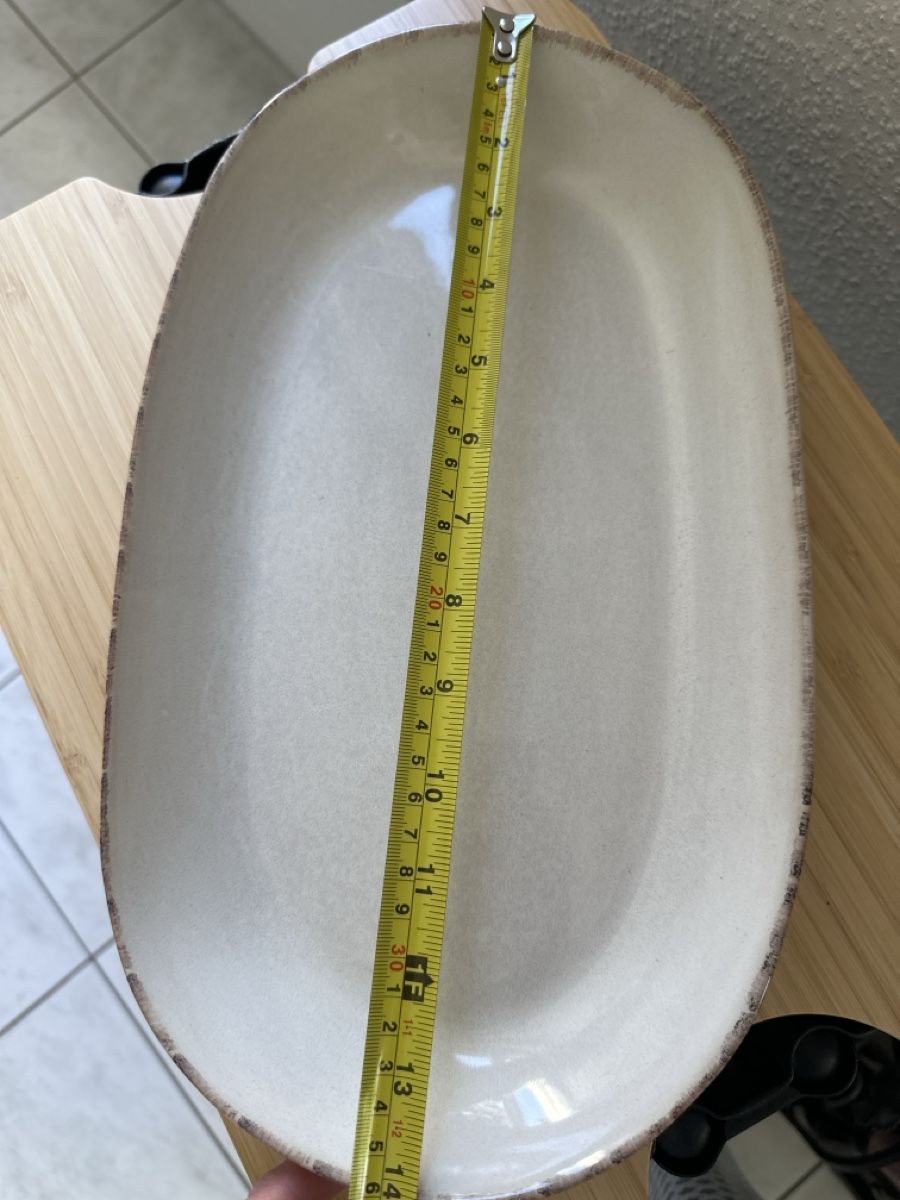 Piatti di portata: Oval serving platter, stylish beige stoneware, perfect for s – Usato da Zürich venduto da car_68nt 4