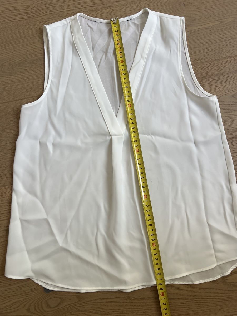 Zara Tops: Neu: Weisses Top, Gr 38, ärmellos – Neu (gemäss Beschreibung) aus Oensingen von SchickeDame 3