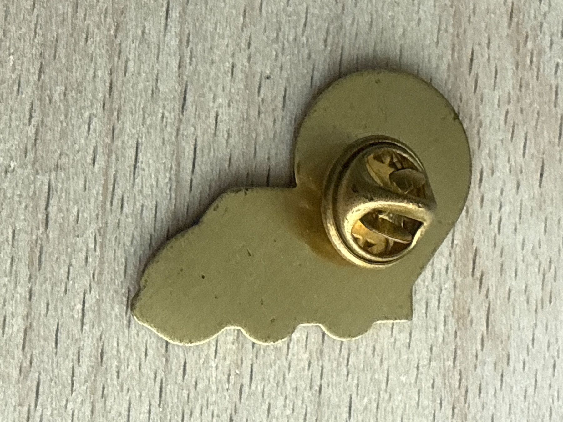 Plaquettes & Badges: Pin CORA – D'occasion à Glattbrugg par Schweigmatt 1