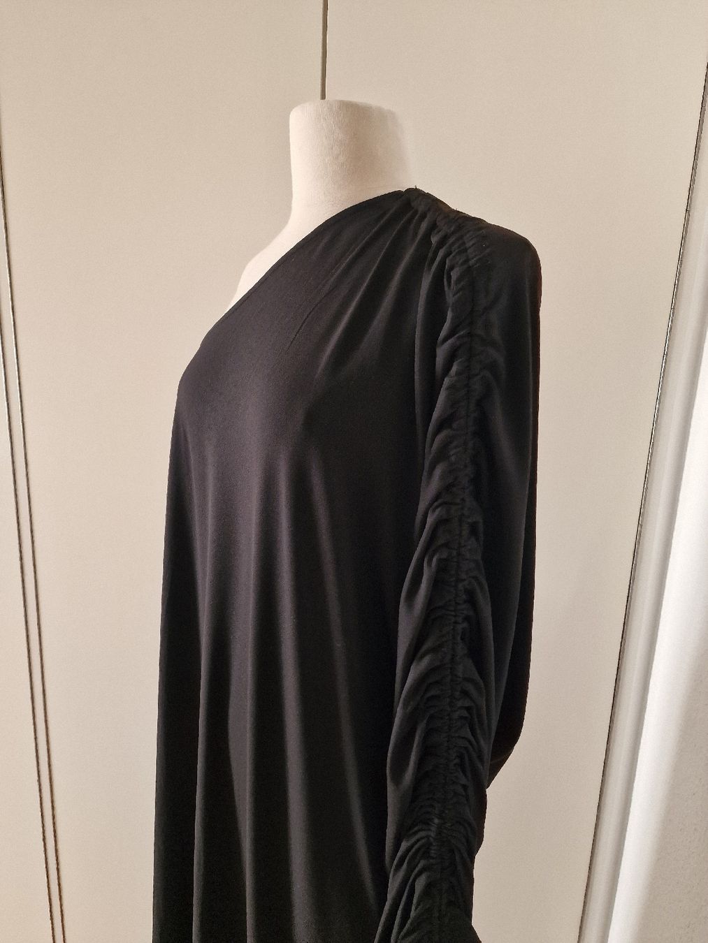 H&M Vestiti: Robe de soirée H&M noire S neuve – Nuovo e nell'imballaggio originale da Perly venduto da dayna_46 5