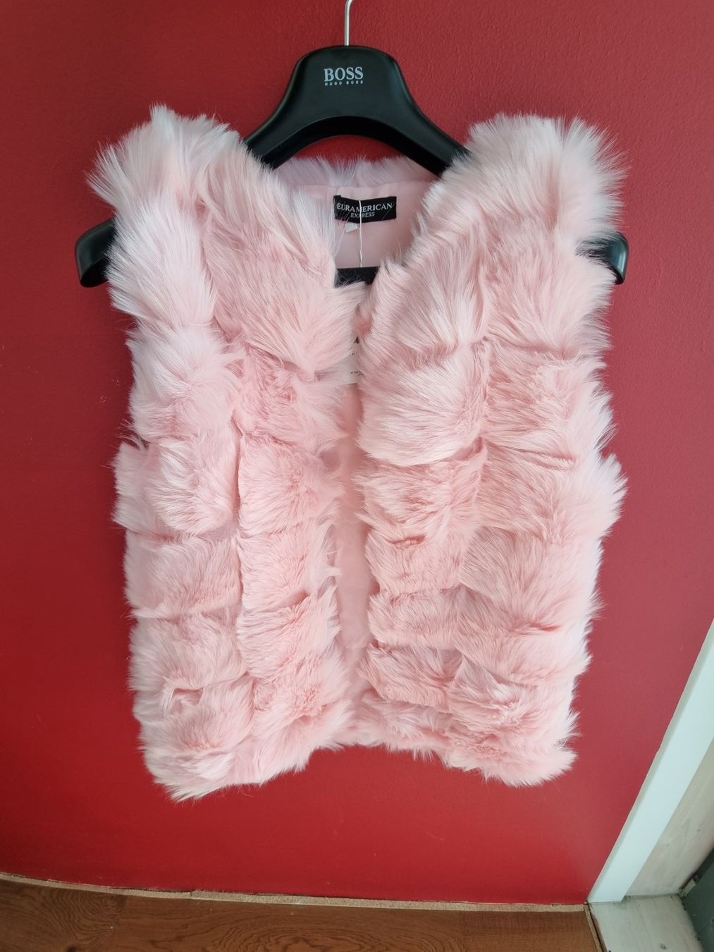 Gilets & Westen: Langes Rosa Kunstfell Gilet S/M – Neu (gemäss Beschreibung) aus Bassersdorf von Sandy456 1