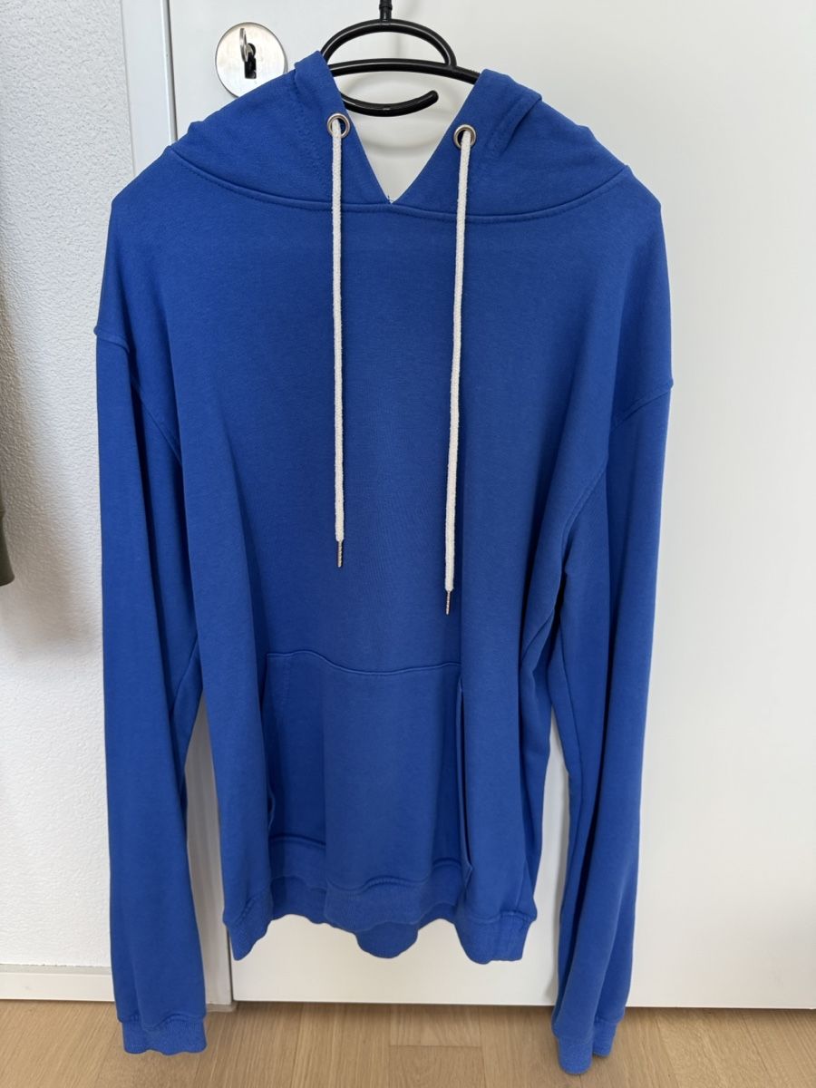 Pulls & Sweat-shirts: Kapuzenpullover Grösse L – D'occasion à Kloten par Tanjaselina