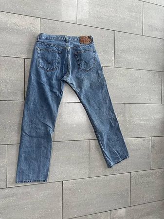jeans levi's 501 in sehr gutem zustand