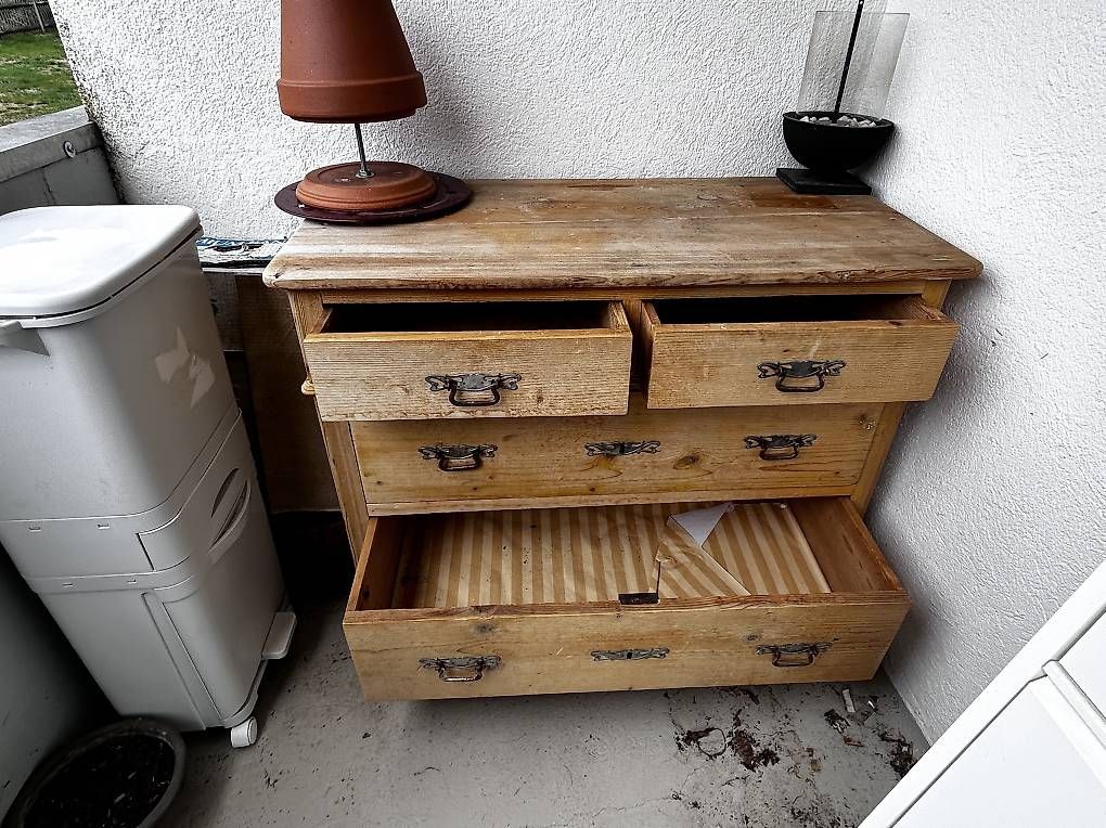 Kommoden: Kommode  – Gebraucht aus Bottenwil von Wikingerbraut 1