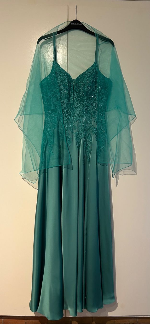 Vestiti: Wunderschönes, smaragdgrünes Abendkleid – Usato da Luzern venduto da DoKa94 1