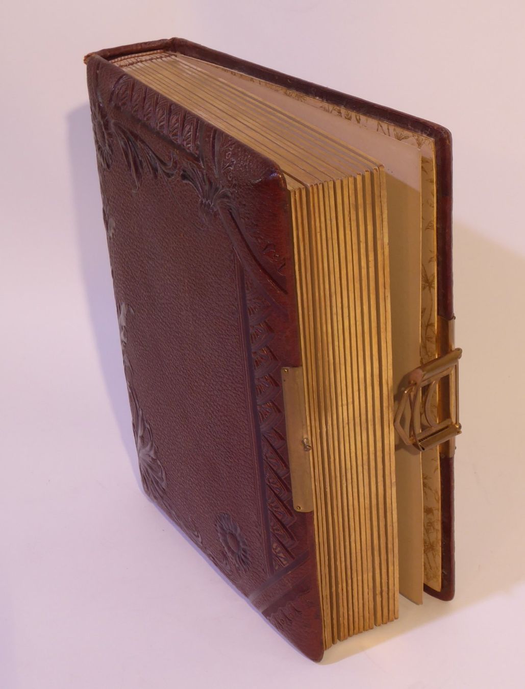 Album: ANTIKES FOTOALBUM – Usato da Bern venduto da blaukreuz-brocki_BE 5