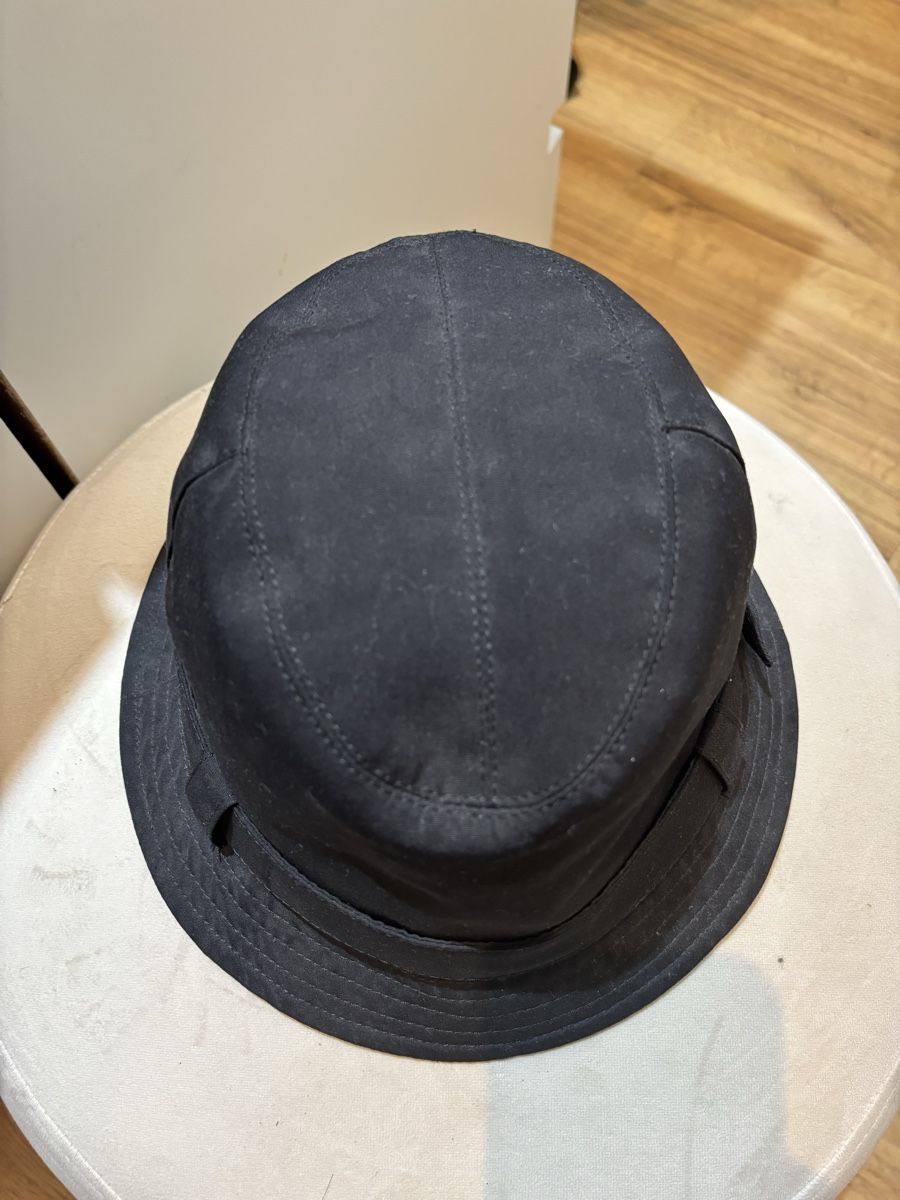 Burberry Copricapi, berretti & cappellini: Burberry Bucket Had / Regenhut – Usato da Höri venduto da Celine.11 5