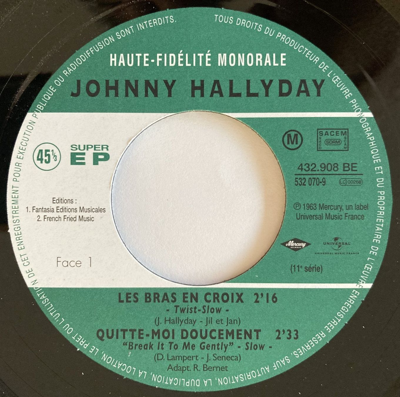 Dischi in vinile: JOHNNY HALLYDAY - LES BRAS EN CROIX – Usato da Bottens venduto da hotter-than-hell 2