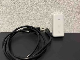 Ubiquiti PoE Adapter 15W Gigabit (U-POE-af)