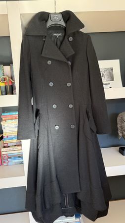 Eleganter schwarzer Mantel (Winter/Übergang) Adele Fadò