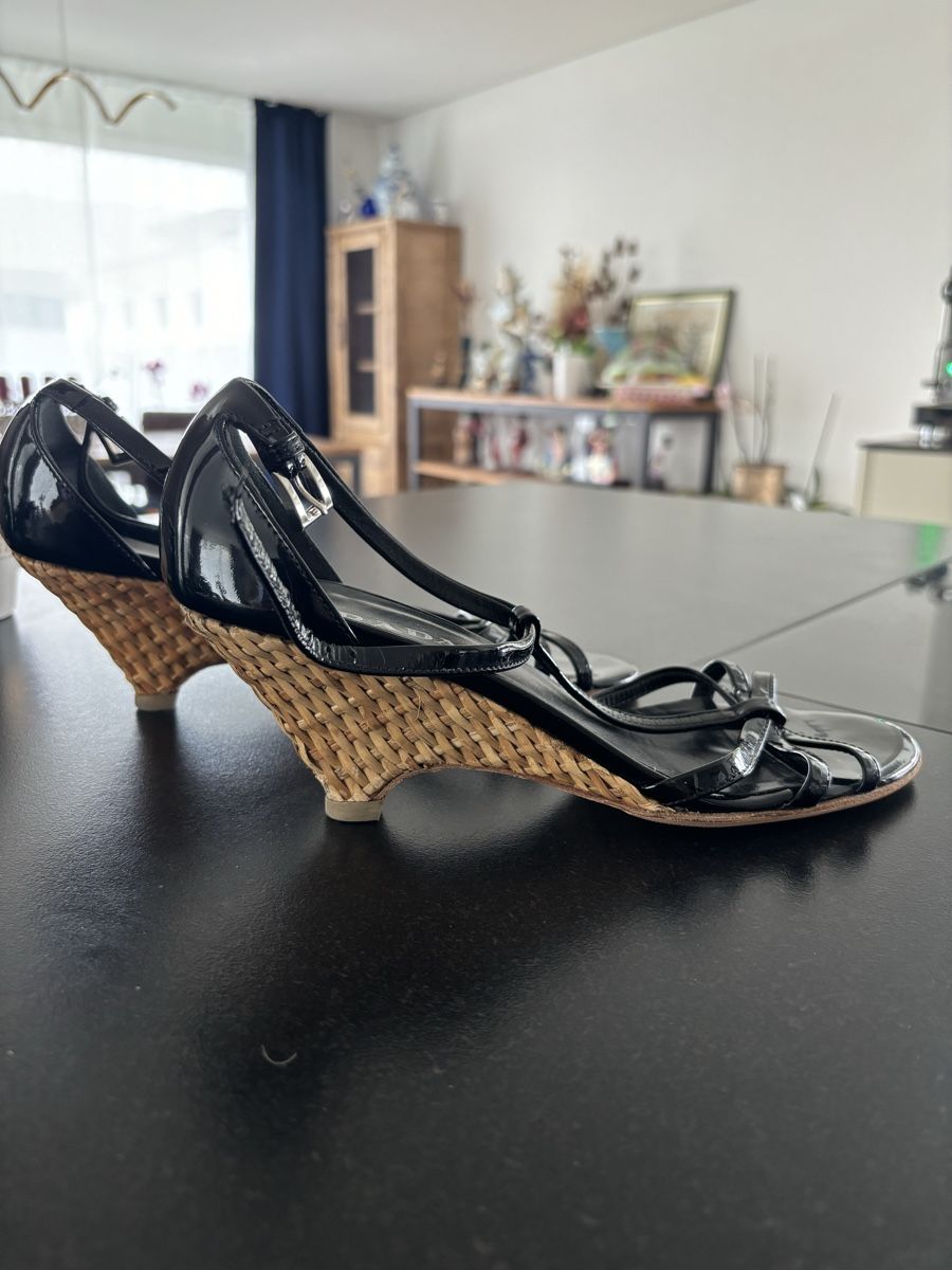 Scarpe da donna: Prada sandals (Original) – Usato da Buchrain venduto da Mr.Kim 5