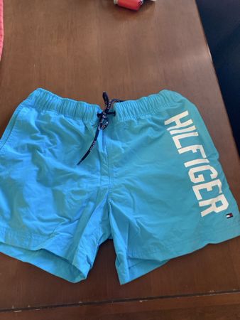 Tommy Hilfiger Badehose blau hell mit Logo Schriftzug