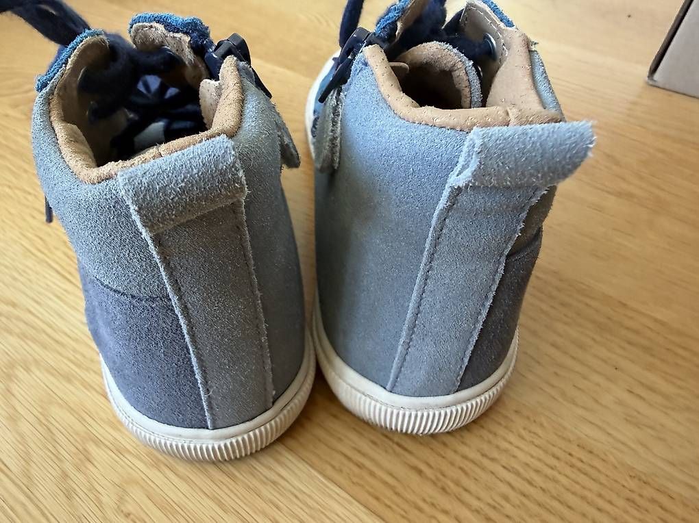 Vertbaudet Scarpe per ragazzi: Verbaudet Wildleder Schuhe Gr 30 – Usato da Zürich venduto da aqualina77 3