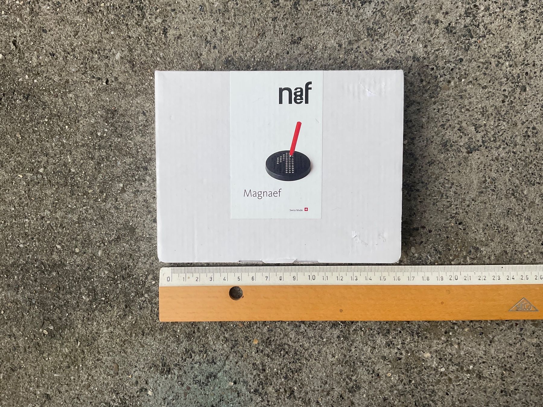 Naef Giocattoli: Naef Spiel Magnaef VERSAND 10.-. – Nuovo (secondo la descrizione) da Aarau venduto da Schnabeltier01 1
