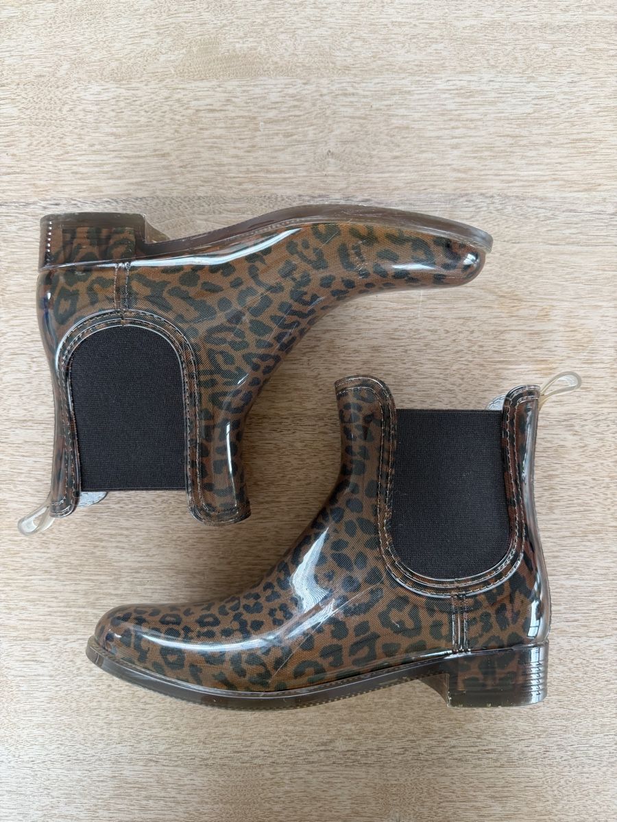 Navyboot Damenschuhe: NavyBoot Leopard Print Rain Boots, size 36, Italy Made – Gebraucht aus Allschwil von cen_hbj2 2