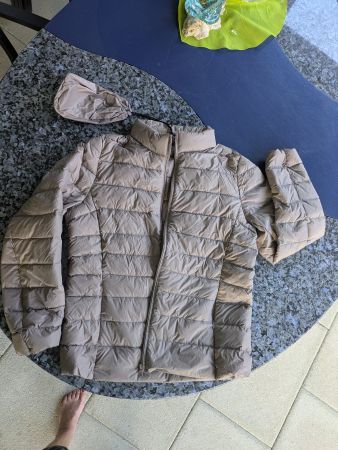 Steppjacke leicht beige mit Beutel Neu