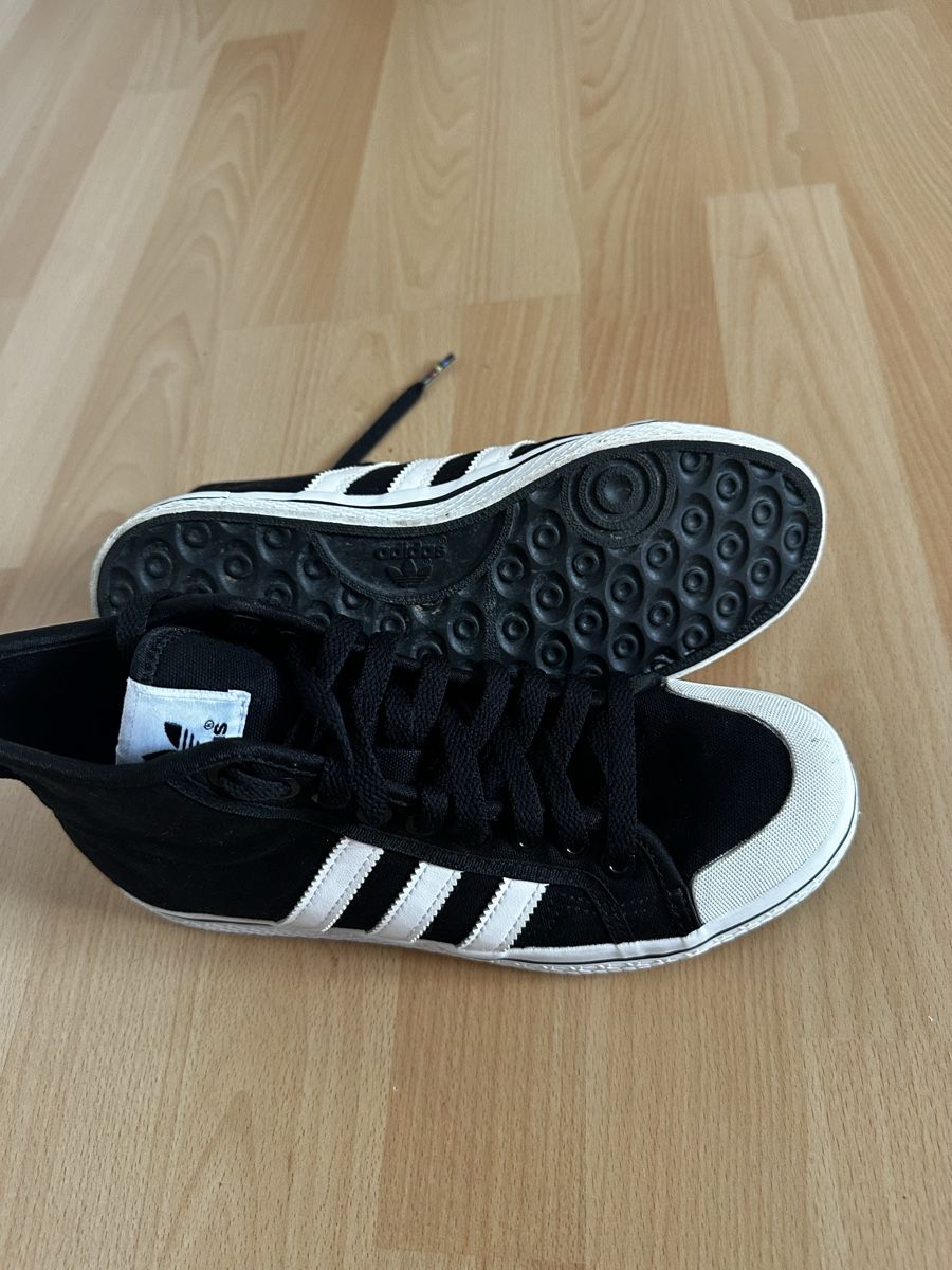 Adidas Chaussures hommes: Adidas Nizza Hi Sneaker – D'occasion à Bendern par konyali 1