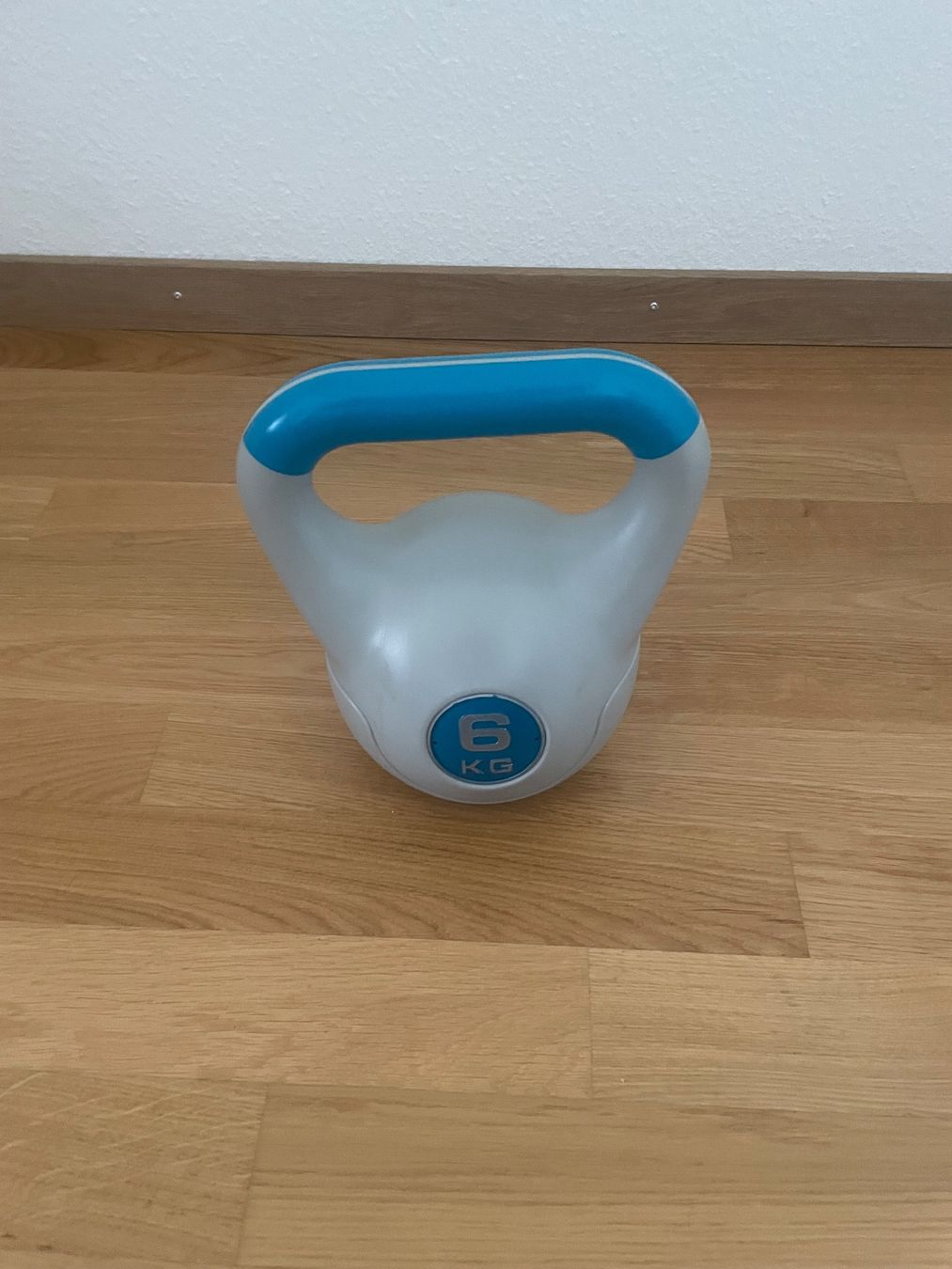 Manubri & Pesi: Kettlebell 6 kg – Usato da Basel venduto da tam_xx5y