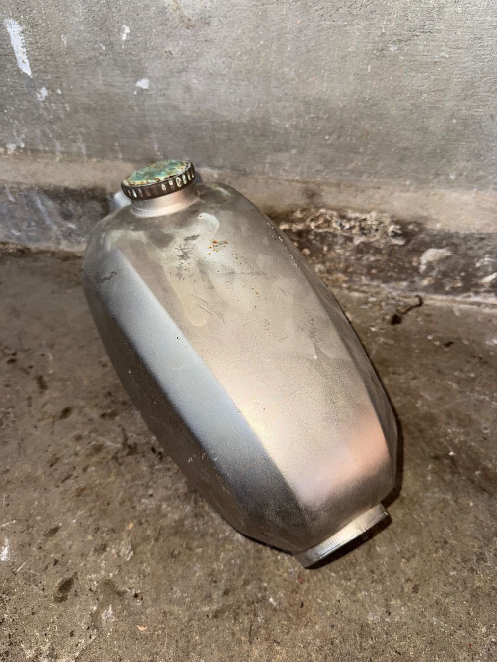 Sachs Mofa-Ersatzteile: Sachs 503 Hercules Mofa Tank – Gebraucht aus Fahrni b. Thun von berger_tuning34 1