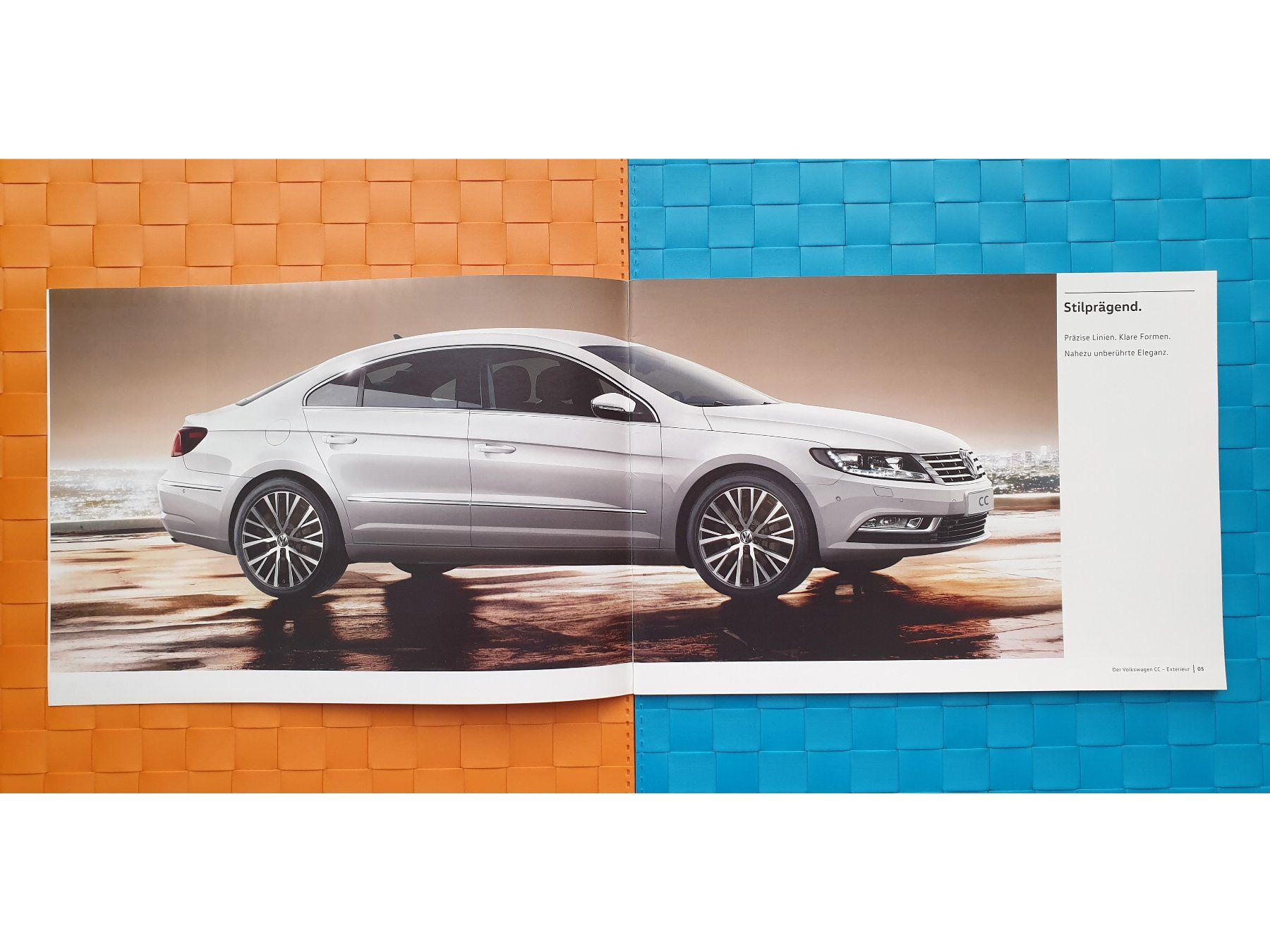 Riviste & Magazine: VW CC / PASSAT CC FACELIFT - Prospekt / Katalog – Usato da Viganello venduto da CARLiteratur 1